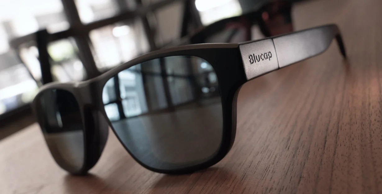 Blucap Moto Image 1, view 2